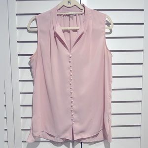 Super cute flowy button down